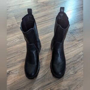 No Brand Chunky Ankle Boots In A Women's Size 9.5. Stretchy And Durable.
